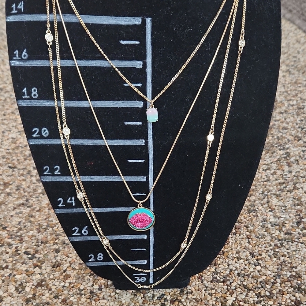 Retired‎ Betsey Johnson Ocean Drive Pink Crystal Lips Layered Necklace